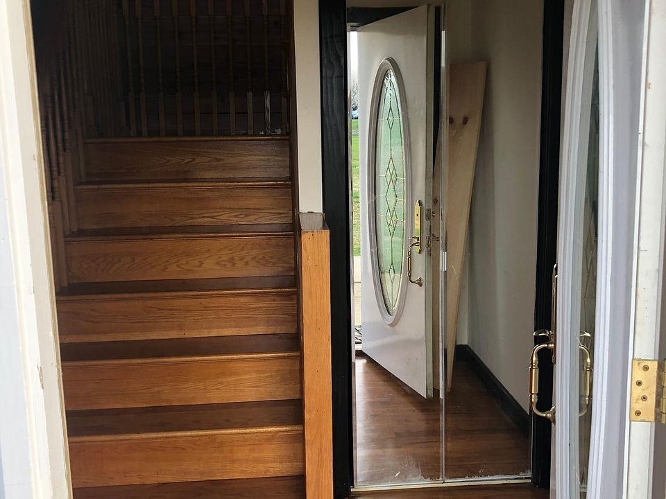 1st image of 10 Papuli Dr #2