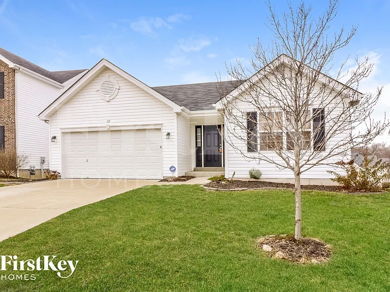 137 Boardwalk Gardens Dr — Photo 1