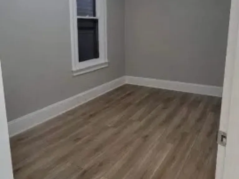 42 Dehart Pl — Photo 5