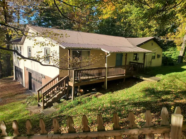 32 Owego St, Montrose, PA 18801