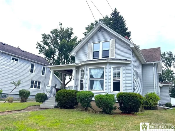732 Park Ave, Dunkirk, NY 14048