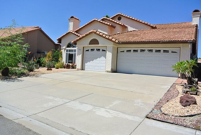 1st image of 1970 Willowbrook Dr