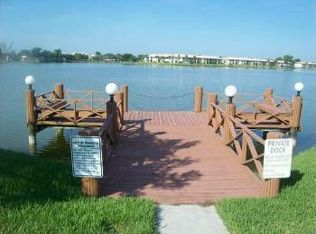 613 Banks Rd, Pompano Beach, FL 33063