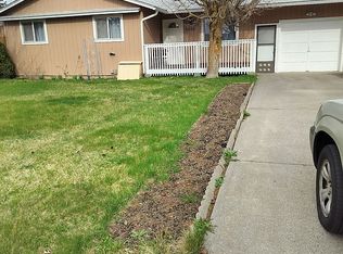 2450 N Ridgeview Dr, Post Falls, ID 83854