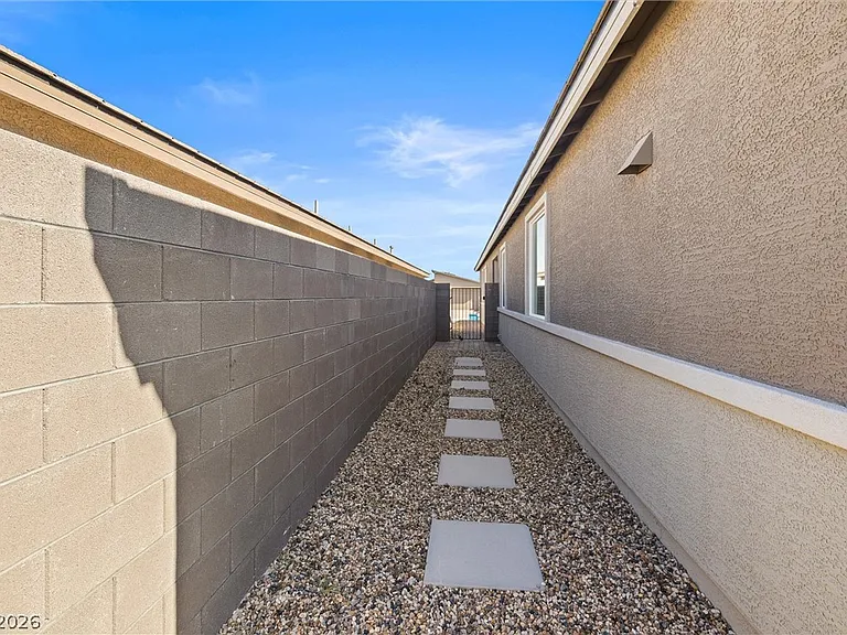 9446 Sequoia Ridge Ave — Photo 26