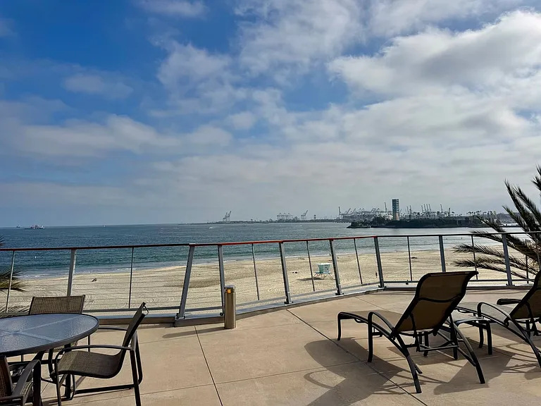 1400 E Ocean Blvd #2208 — Photo 27
