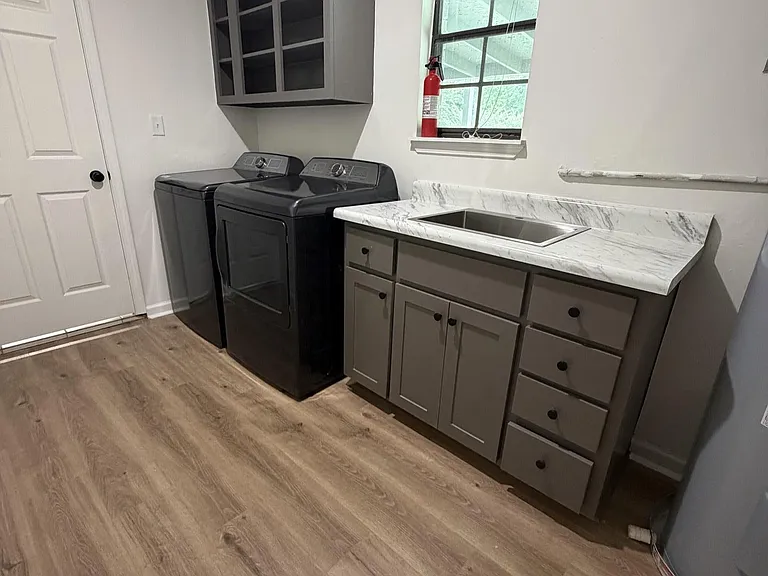 42 Rose Dr — Photo 12