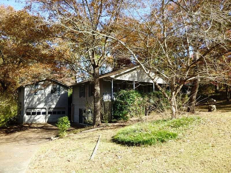 1st image of 316 Creekbend Dr