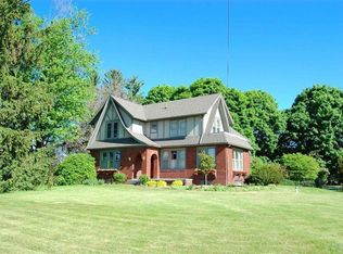 980 W Bemis Rd, Saline, MI 48176