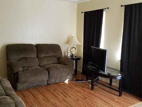 2nd image of 11810 Leitrim Way
