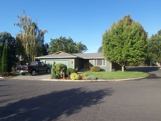 1st image of 2100 Granite Dr