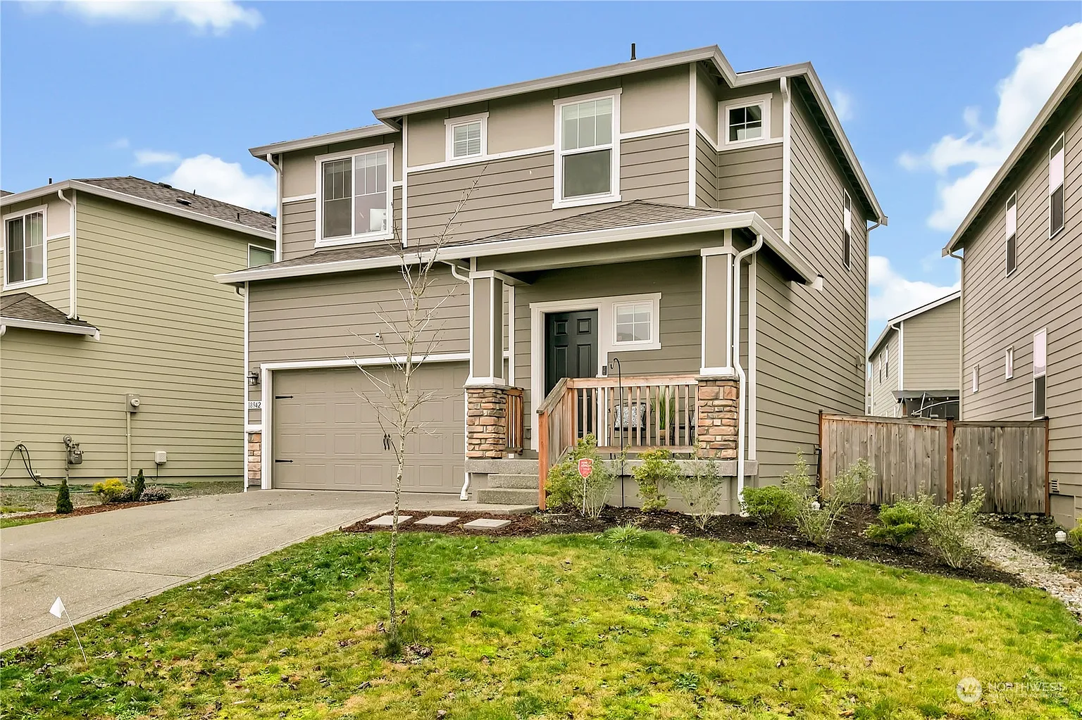 18942 Lipoma Avenue E photo 1