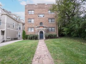 2315 Kemper Lane