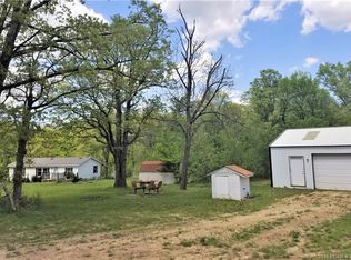 387 E Branch Rd, Macks Creek, MO 65786