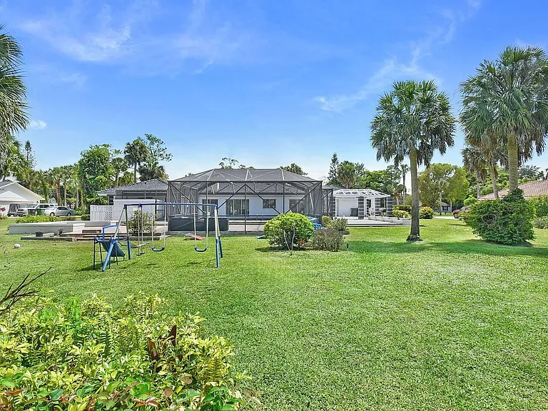 12231 Areaca Dr — Photo 46