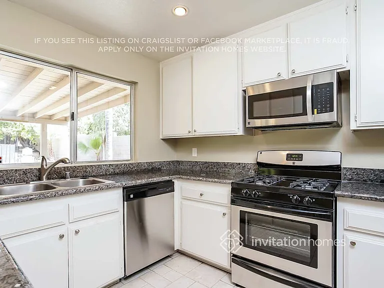 18112 Raymond Ct — Photo 5