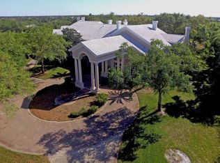 700 Jordan Blass Dr, Melbourne, FL 32940