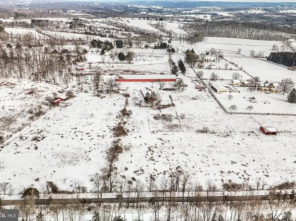 31 Lambertville Headquarters Rd, Lambertville, NJ 08530