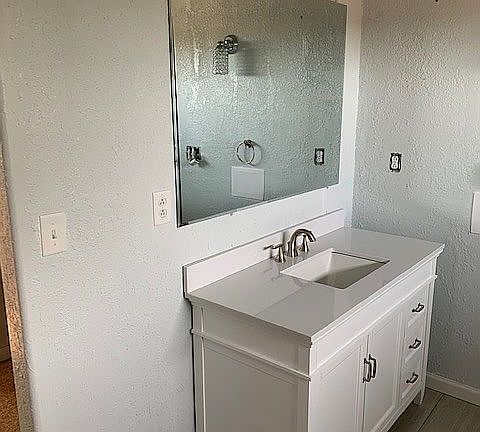 5th image of 1050 1st St