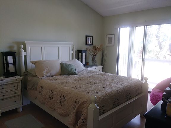 2nd image of 107 Devonwood