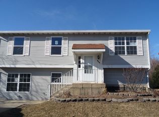 432 Seminole Ln, Bolingbrook, IL 60440