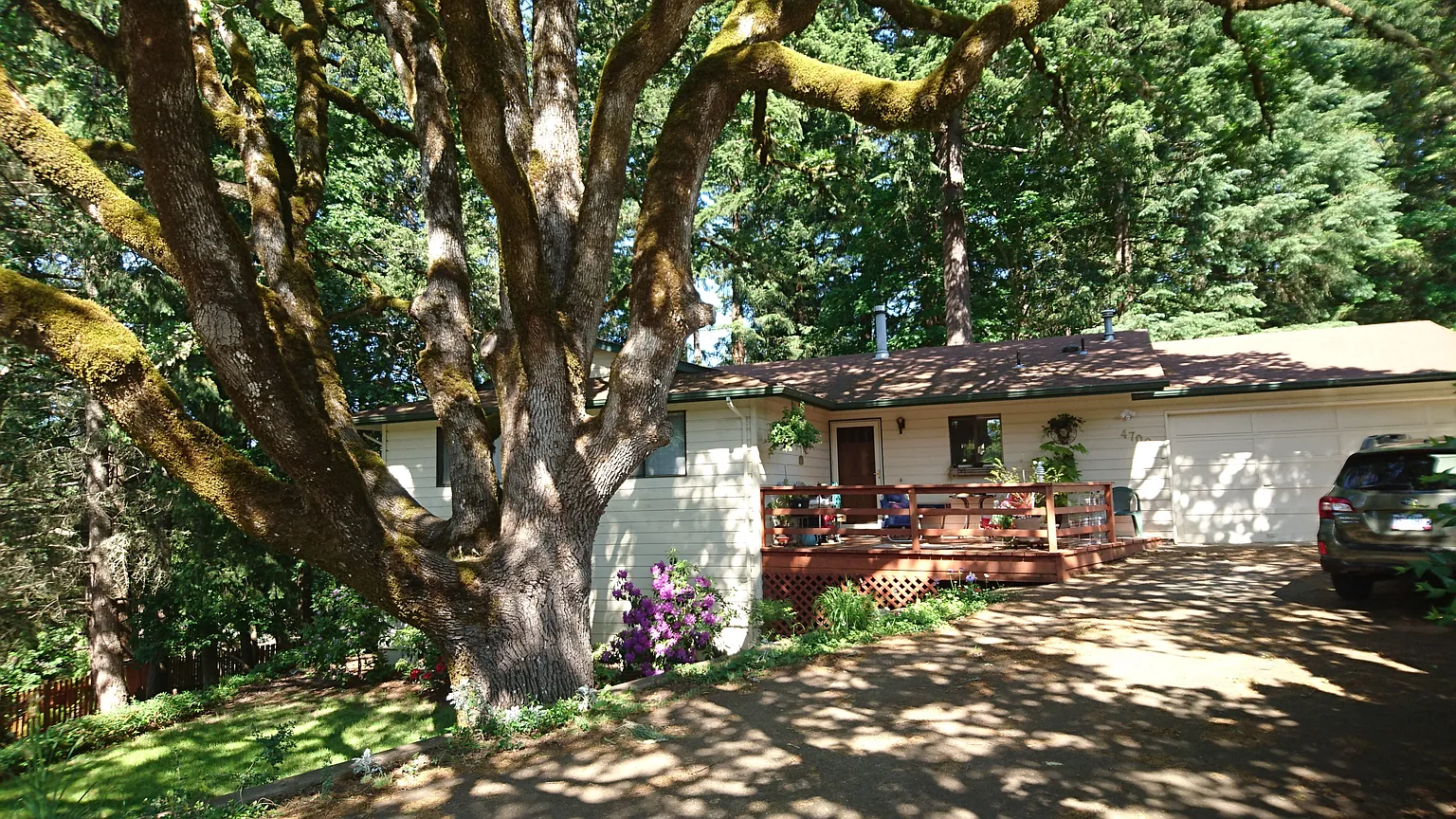 4708 NW Jean Pl photo 1