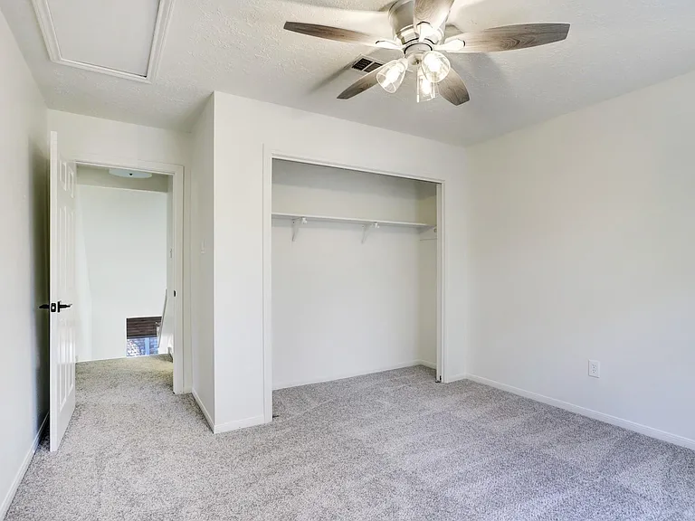 138 S Timber Top Dr — Photo 34