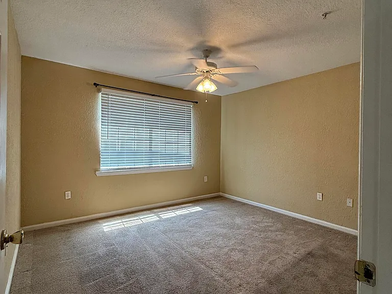 800 Boardwalk Dr #617 — Photo 5