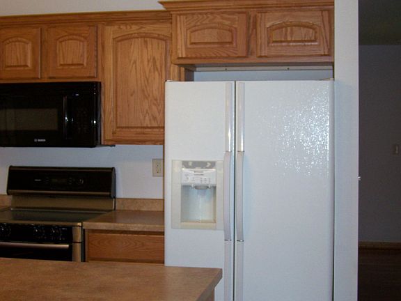 5th image of 10515 Oak Hill Ln