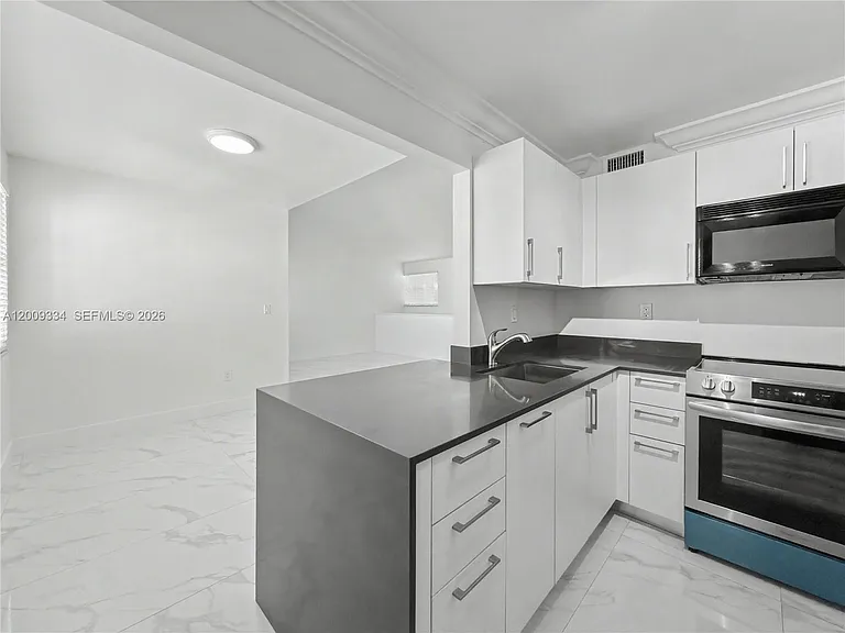 10010 NW 9th Street Cir #203 — Photo 5