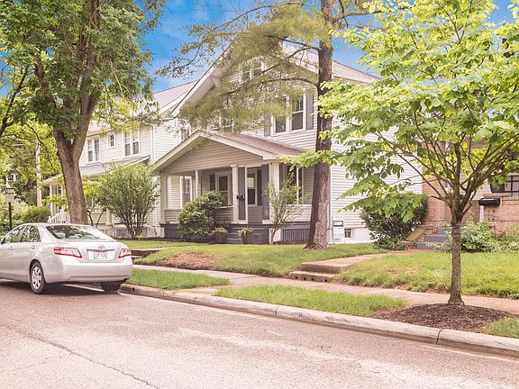 4th image of 683 Euclaire Ave