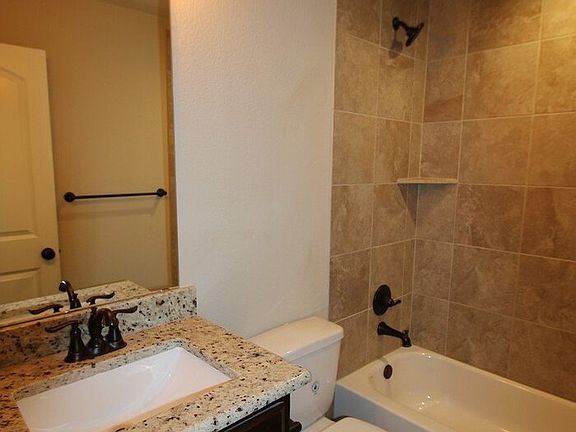 4th image of 156 Crossbow Ct
