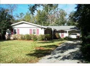 300 Midway Dr, River Ridge, LA 70123