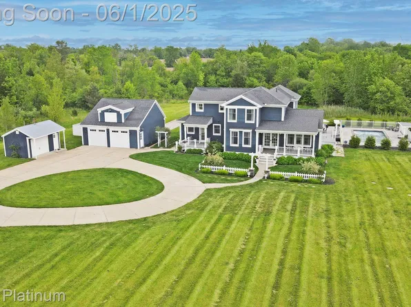 7794 Currie Rd, Northville, MI 48168