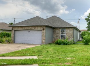 2320 S Willard Ave, Joplin, MO 64804