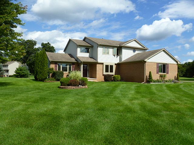 1st image of 7901 Birkenstock Dr