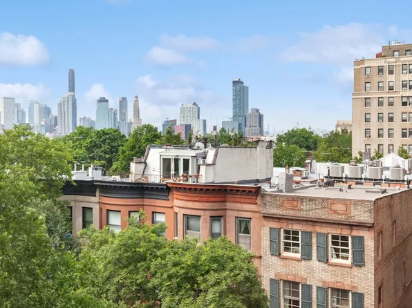 130 8th Avenue image 7 of 12