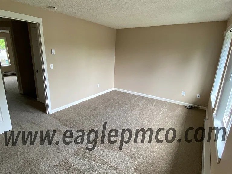 12486 SE 60th Ct #B — Photo 3