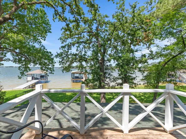 158 Enchanted Dr, Enchanted Oaks, TX 75156