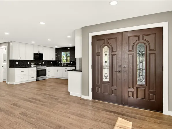 144 Chong St, Hilo, HI 96720