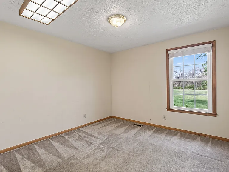 832 New Shackle Island Rd — Photo 17