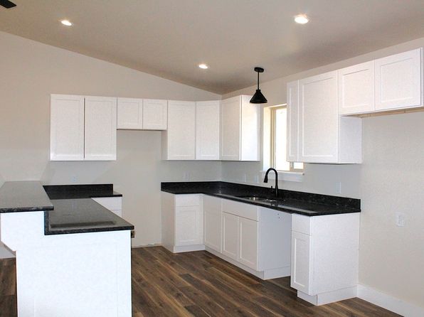 1689 S 70 W, Loa, UT 84747