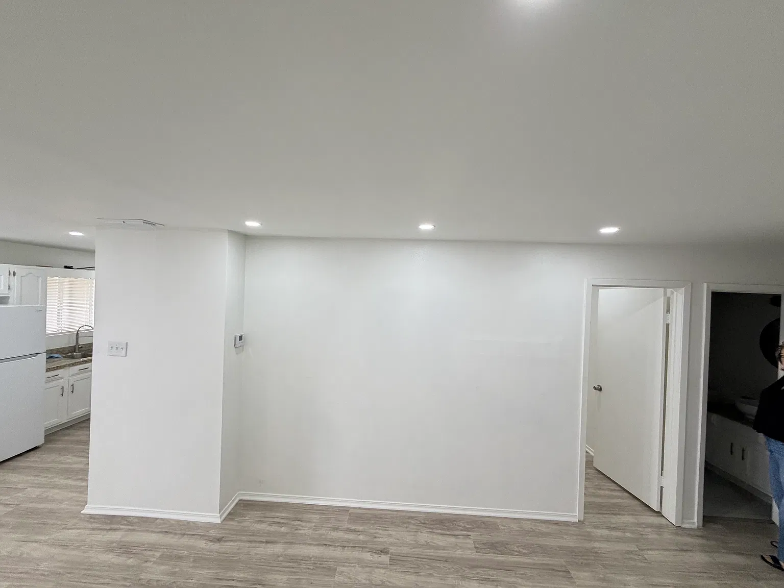2 bed, 937 sqft, $1,000 — Photo 2