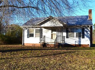 1054 Boones Cave Rd, Lexington, NC 27295