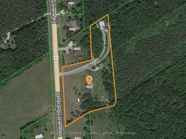 4517 Penetanguishene Rd, Springwater, ON L0L 1V0