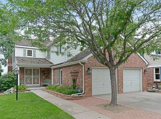 7049 S Locust Pl, Centennial, CO 80112