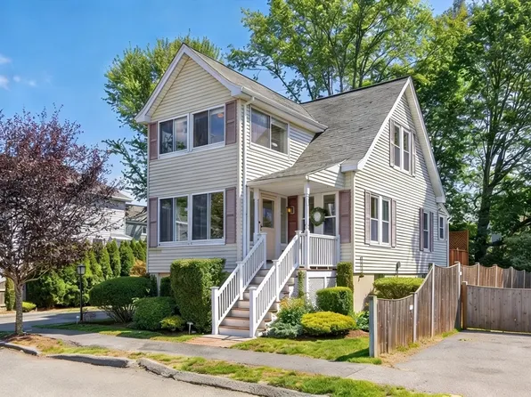 16 Orchard Ave, Wakefield, MA 01880