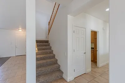 2553 Chateau Clermont St — Photo 24