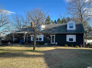 106 Apple Ln, Anna, IL 62906