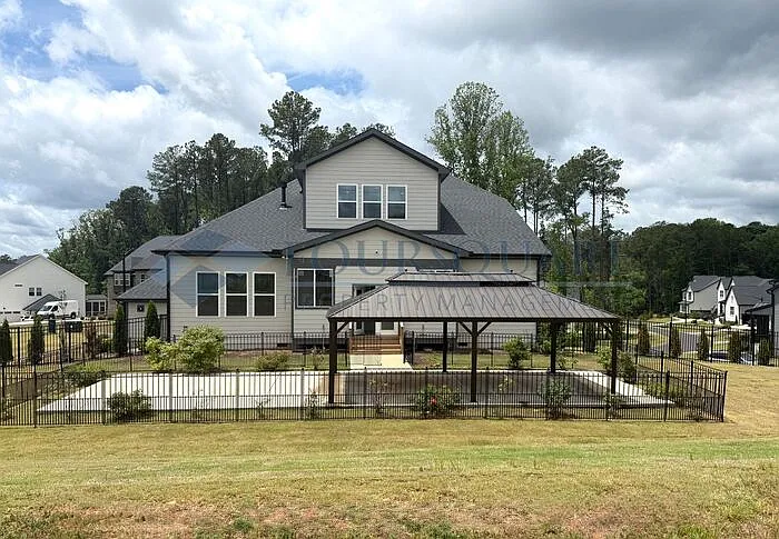 8156 Baronleigh Ln — Photo 11
